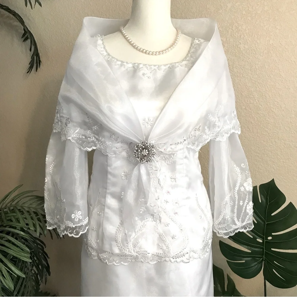 Beautiful White 3 pcs. Maria Clara Filipiniana gown with classic embroidery Beautiful White 3 pcs. Maria Clara Filipiniana gown with classic embroidery